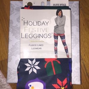 Christmas themed fleece lined leggings NWT